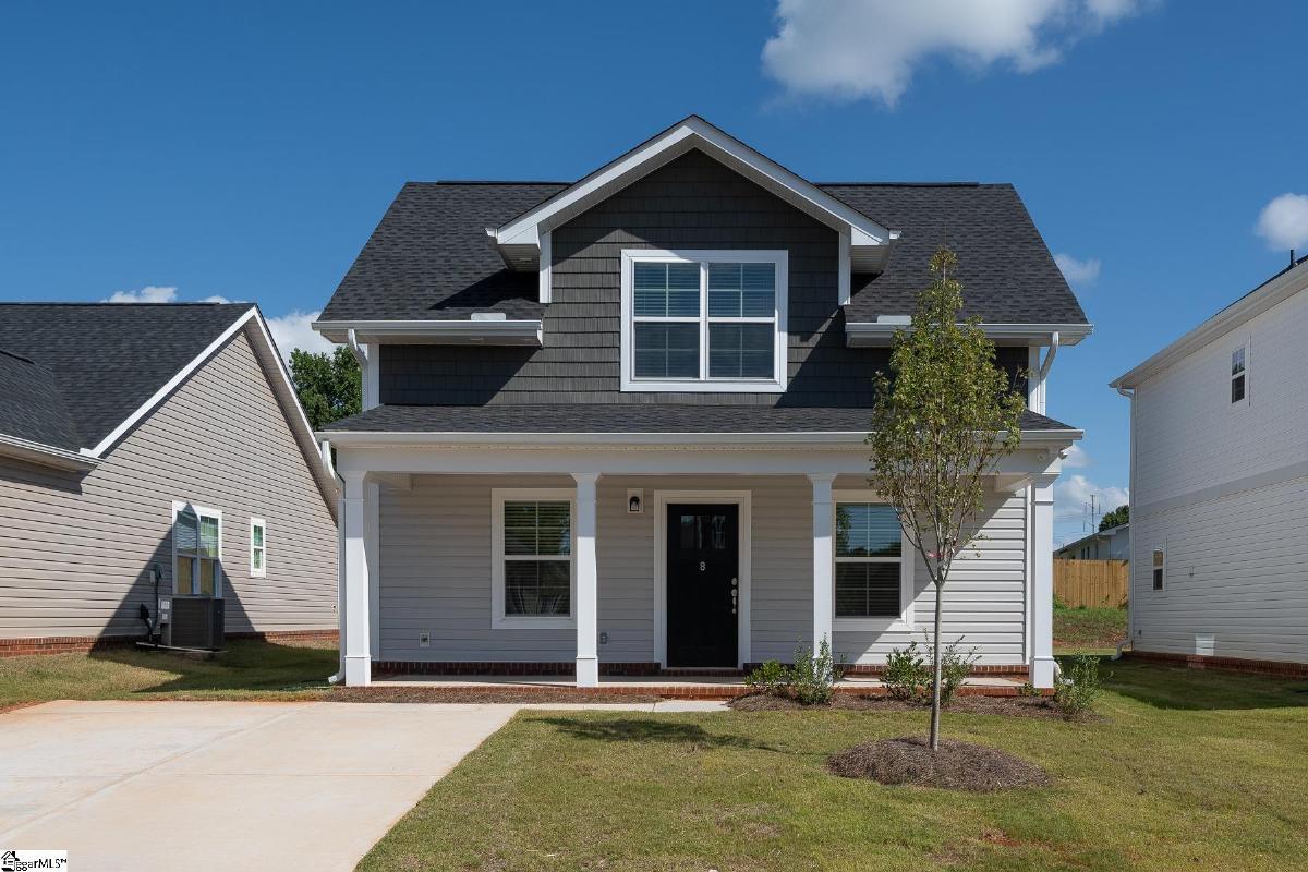 8 Thorndike Way