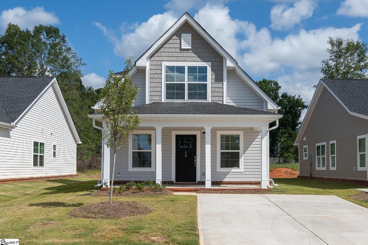 12 Thorndike Way