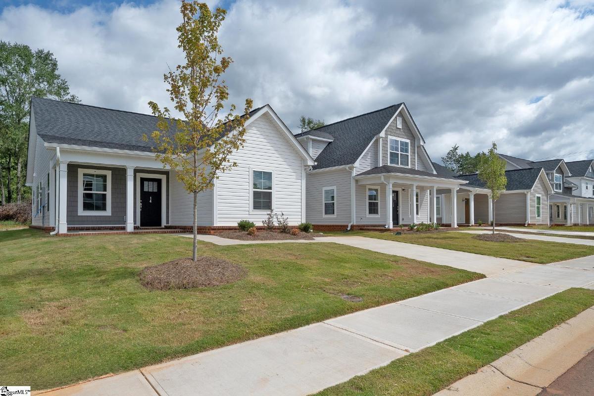 14 Thorndike Way