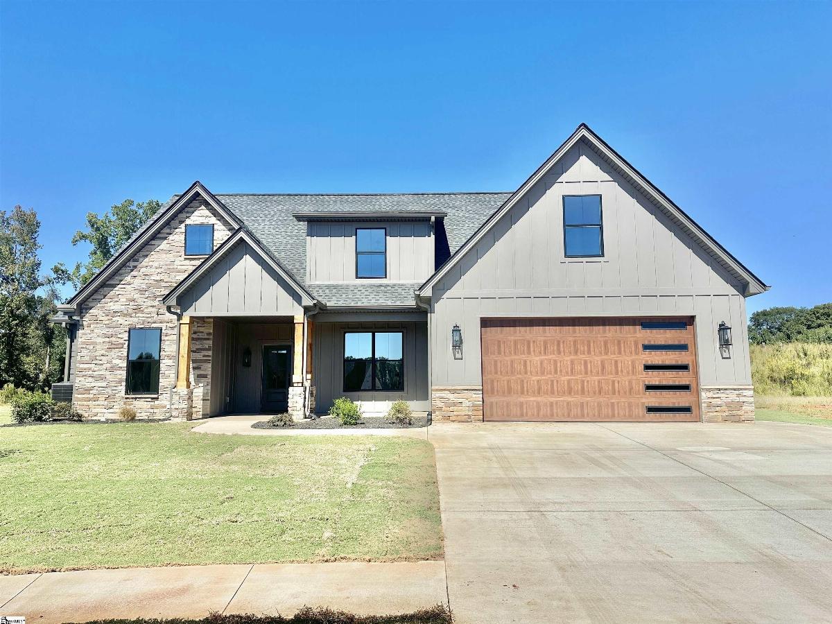 324 Stagmore Court