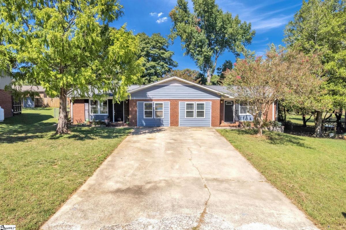 224/226 Devonwood Court