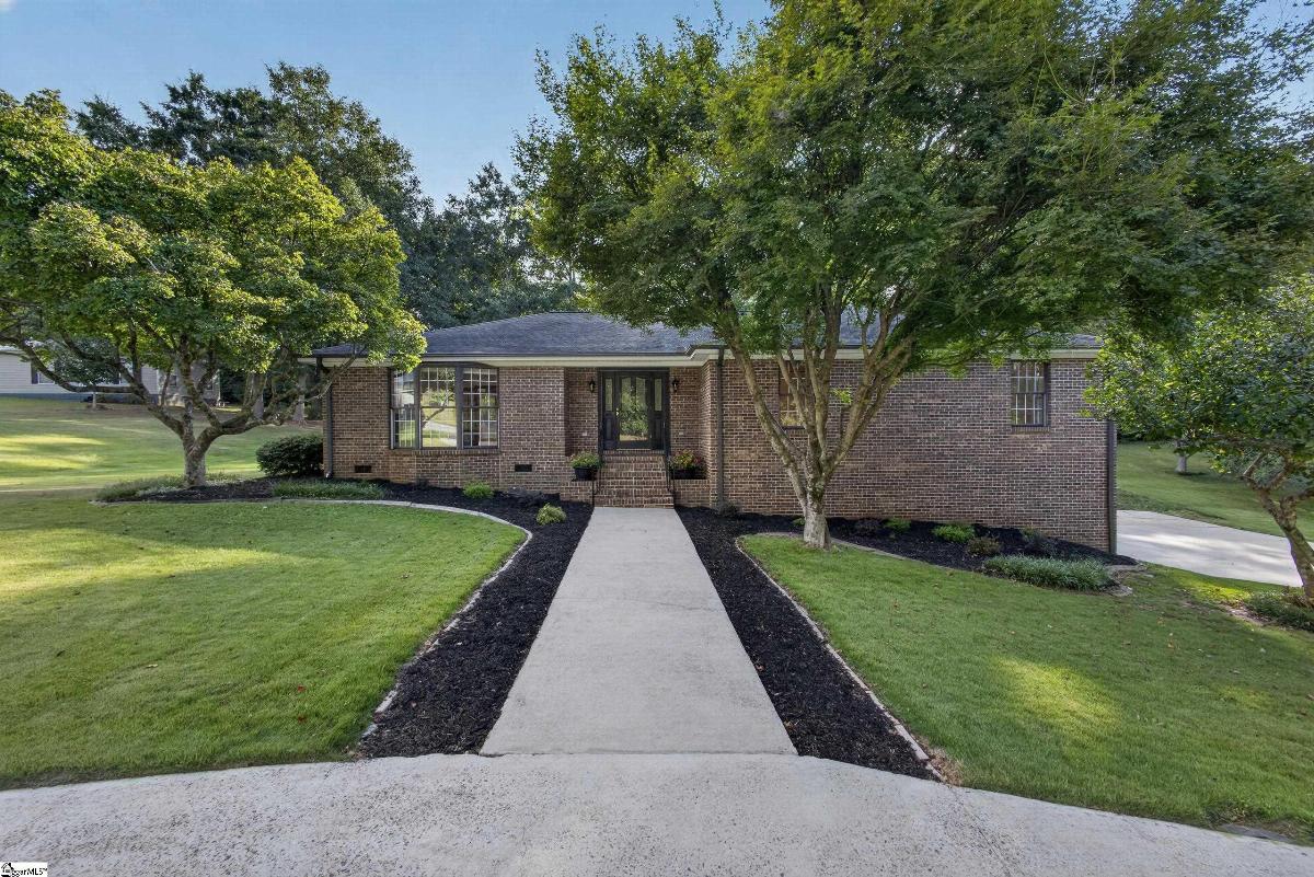 5 Crestline Road