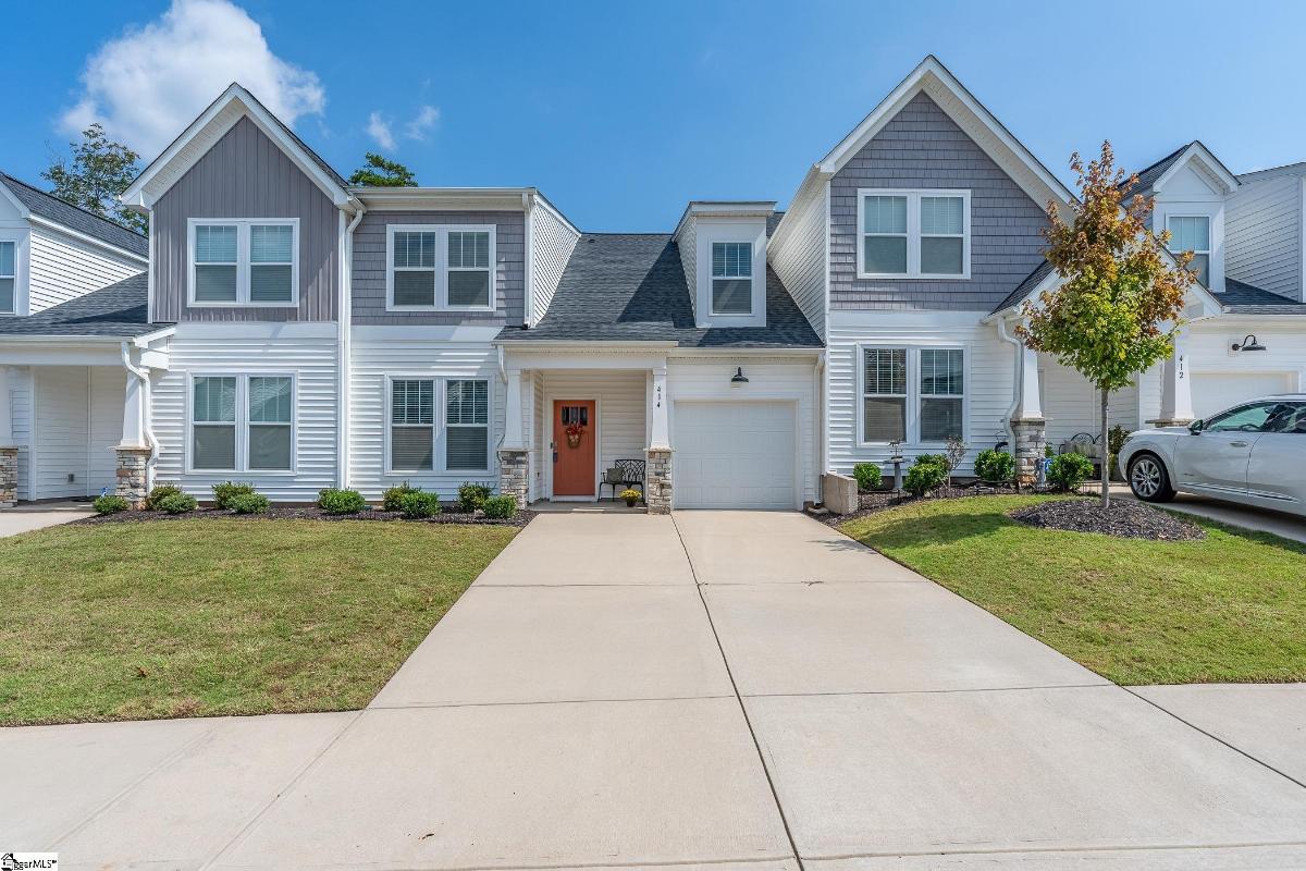 414 Ambleside Lane