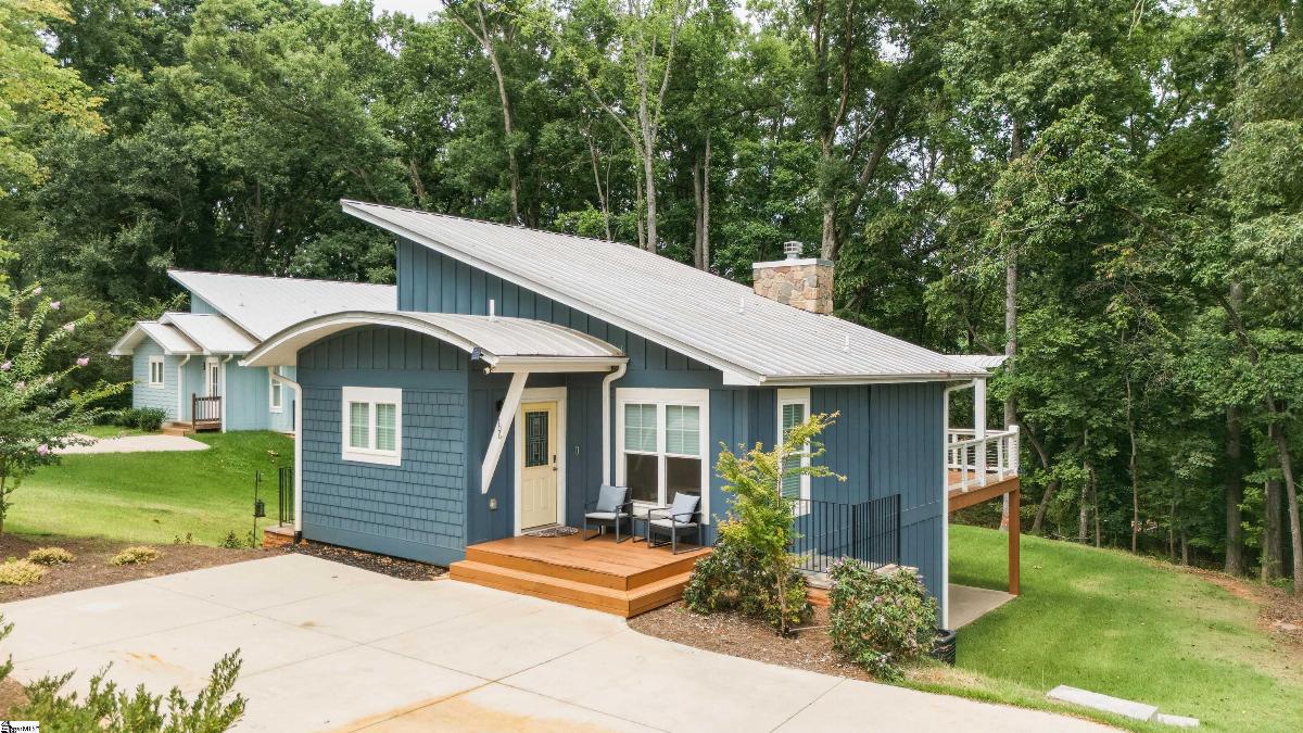 106 Jarrett Road