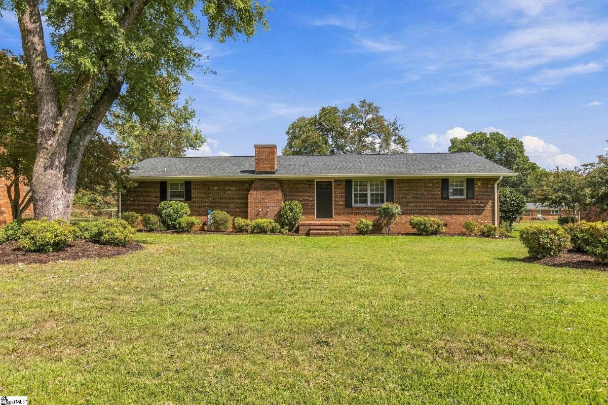 110 Scenic Circle