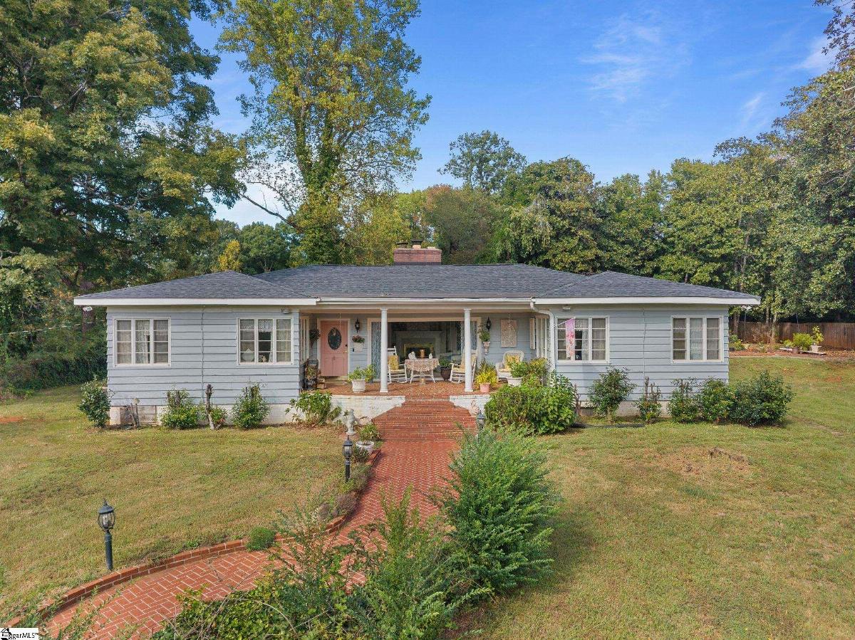 48 Crestline Road