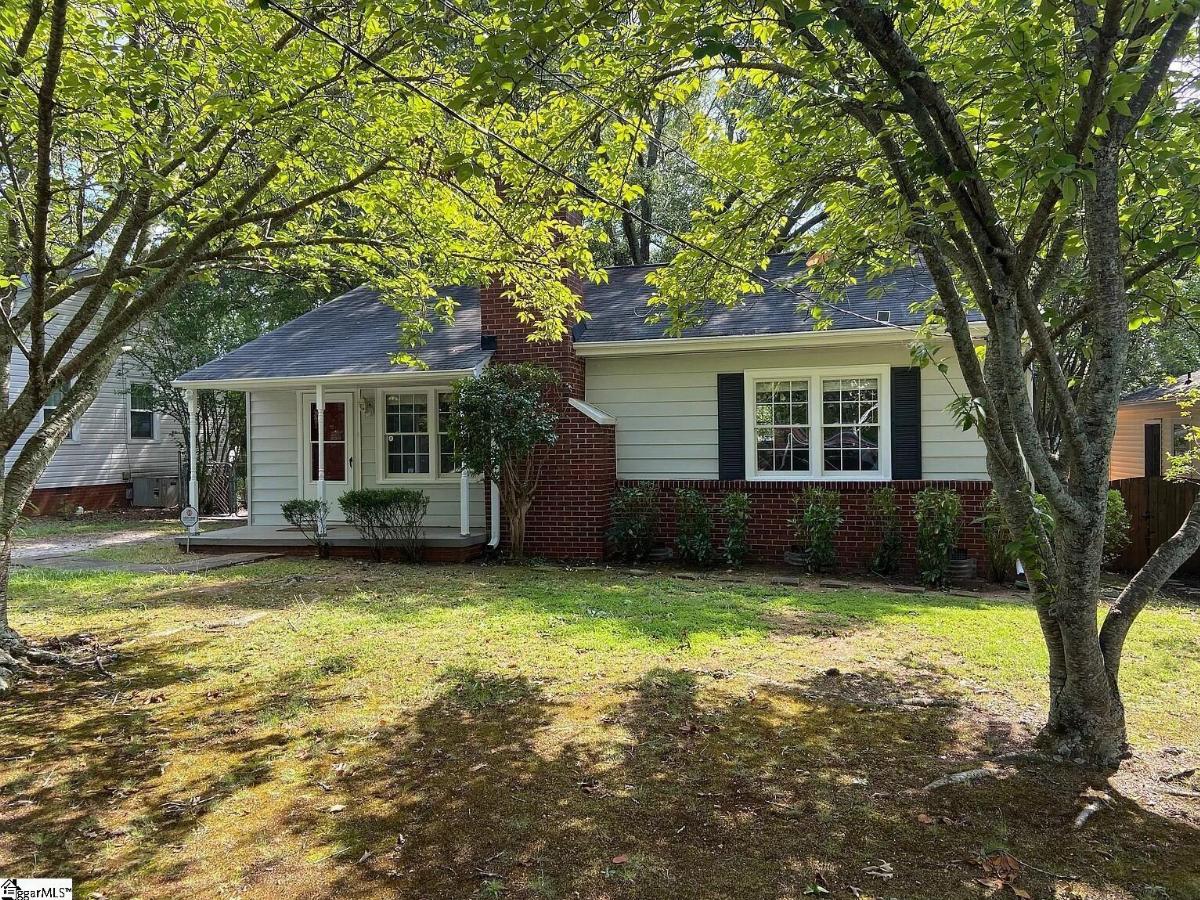 4 Elletson Drive