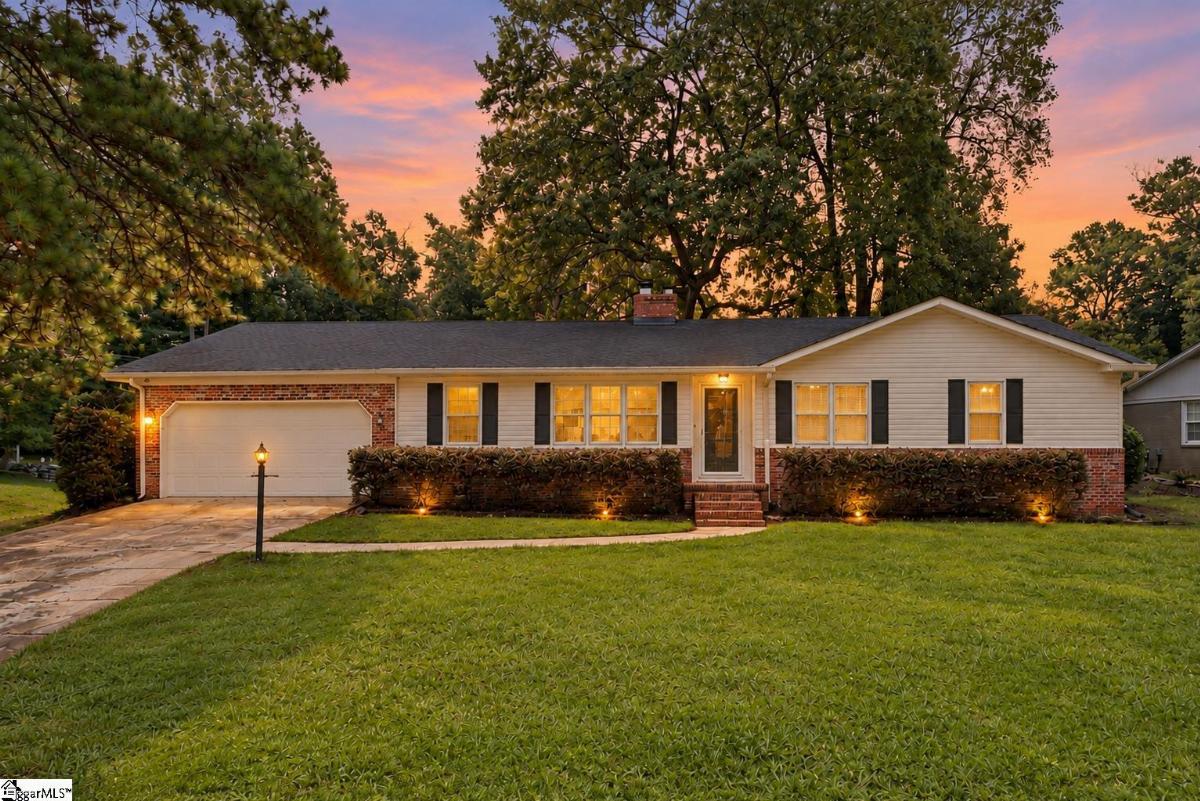 128 Colvin Road