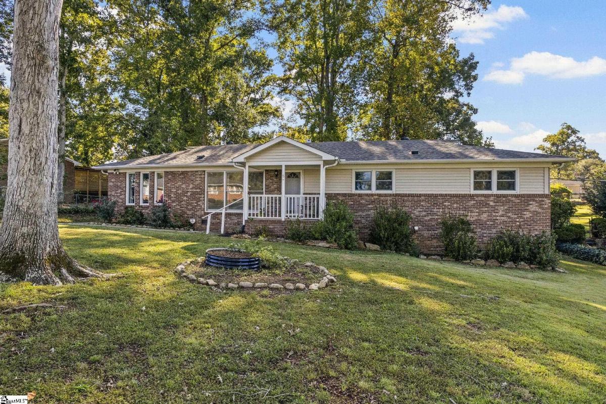 5 Tazewell Drive