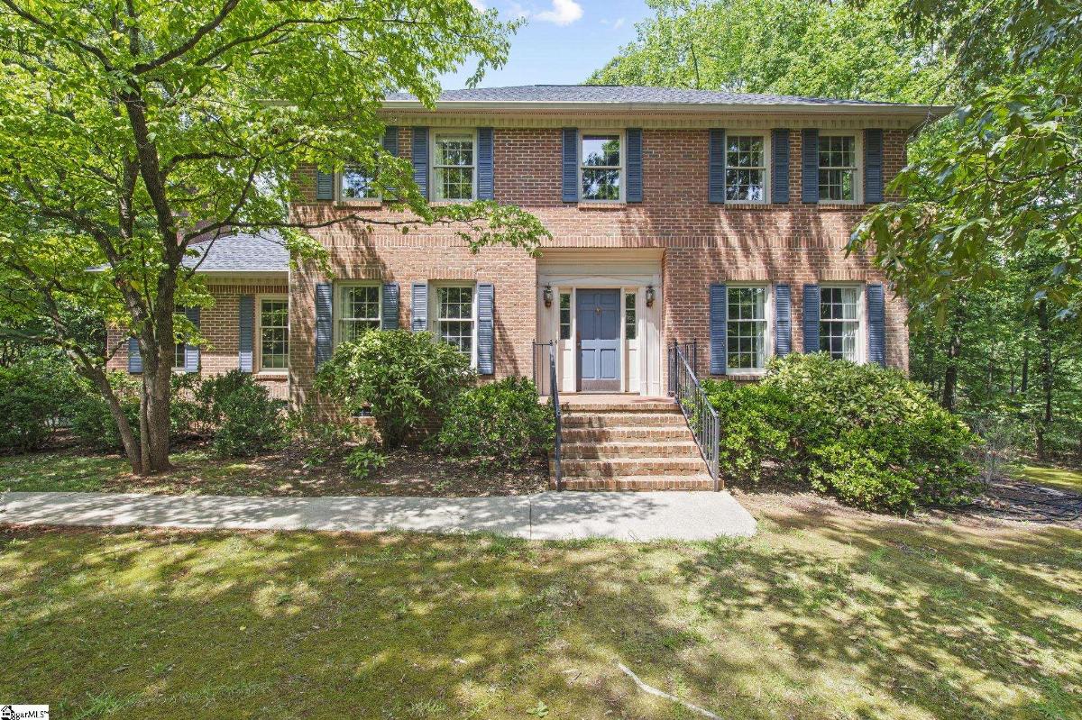 210 VALLEY OAK Drive