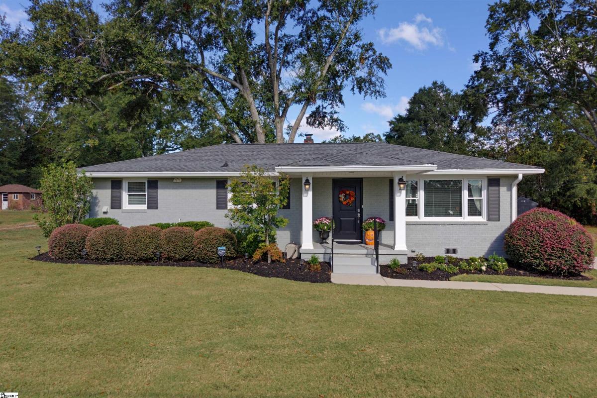 111 S Pliney Circle