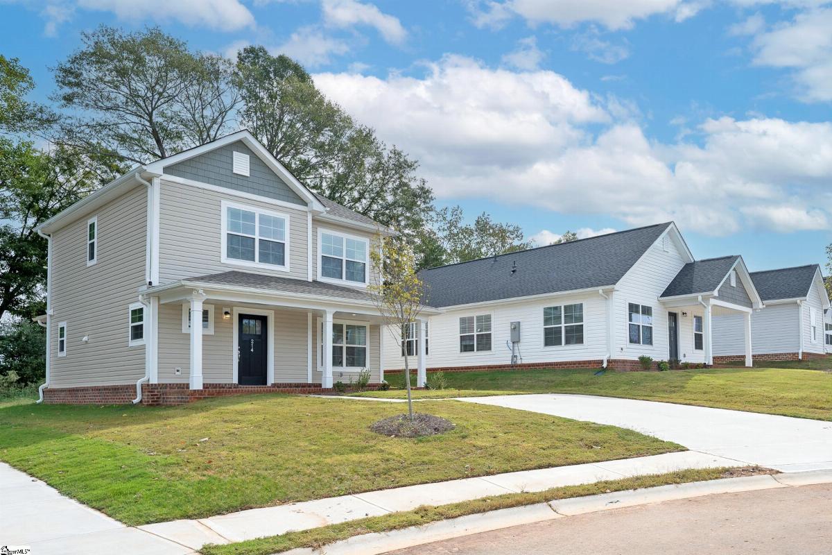214 Waltham Court