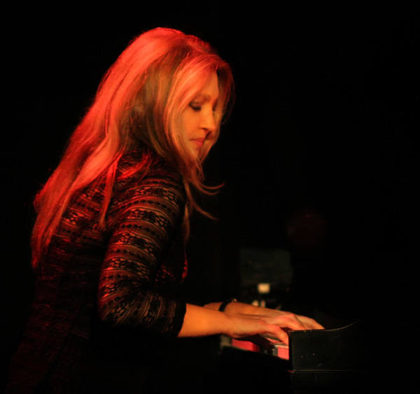 Eliane Elias