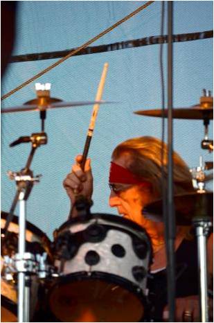 Foghat 75