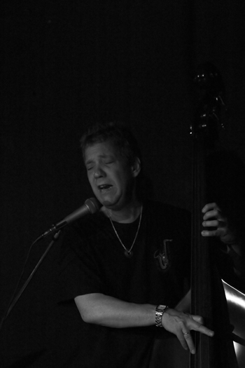 Ed Schuller of Jarek Smietana Trio - Gdansk in Mar. 2006