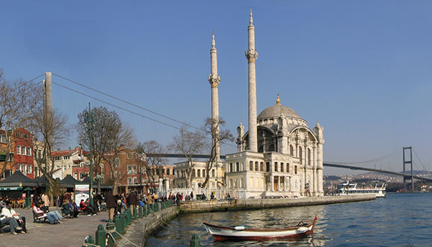 Jazz on the Bosphorus: Troubled Waters Jazz on the Bosphorus: Troubled Waters