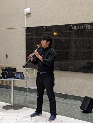 Duoyi playing at Old Westbury NY — jazz photo by Duoyi Xi | All About Jazz