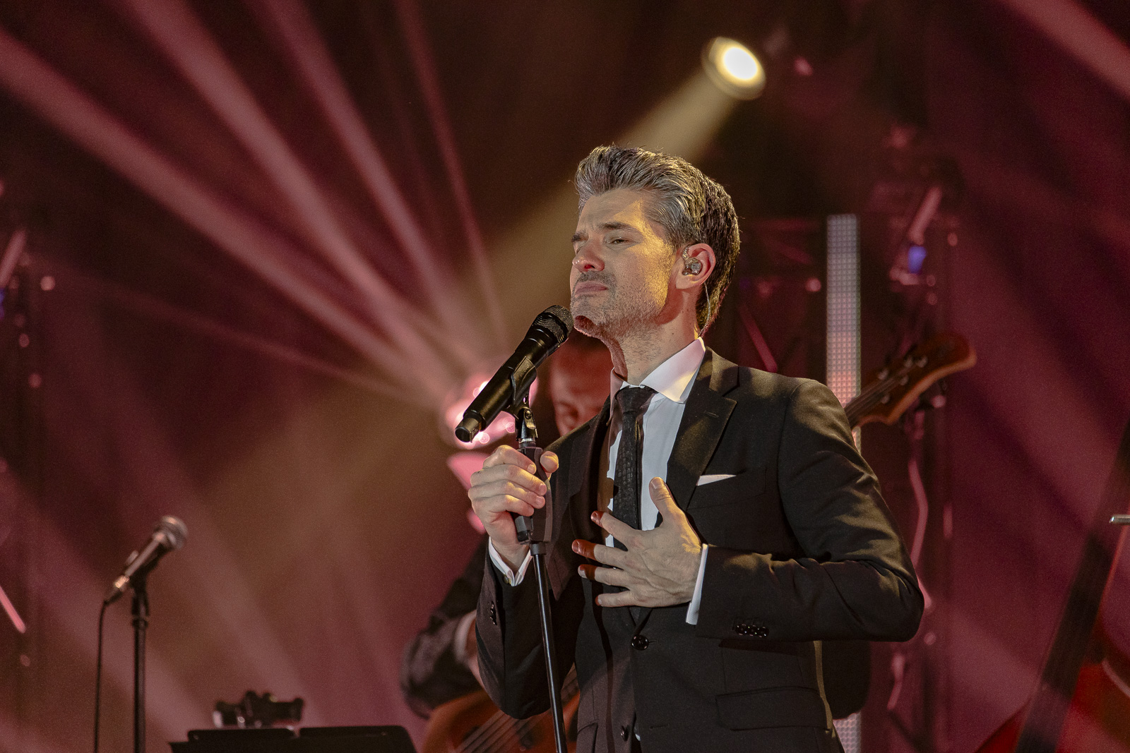 Matt Dusk