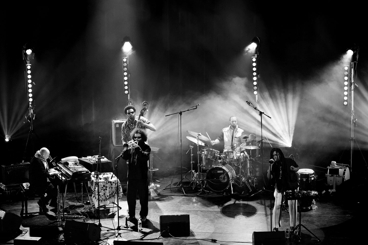 IRREVERSIBLE ENTANGLEMENTS