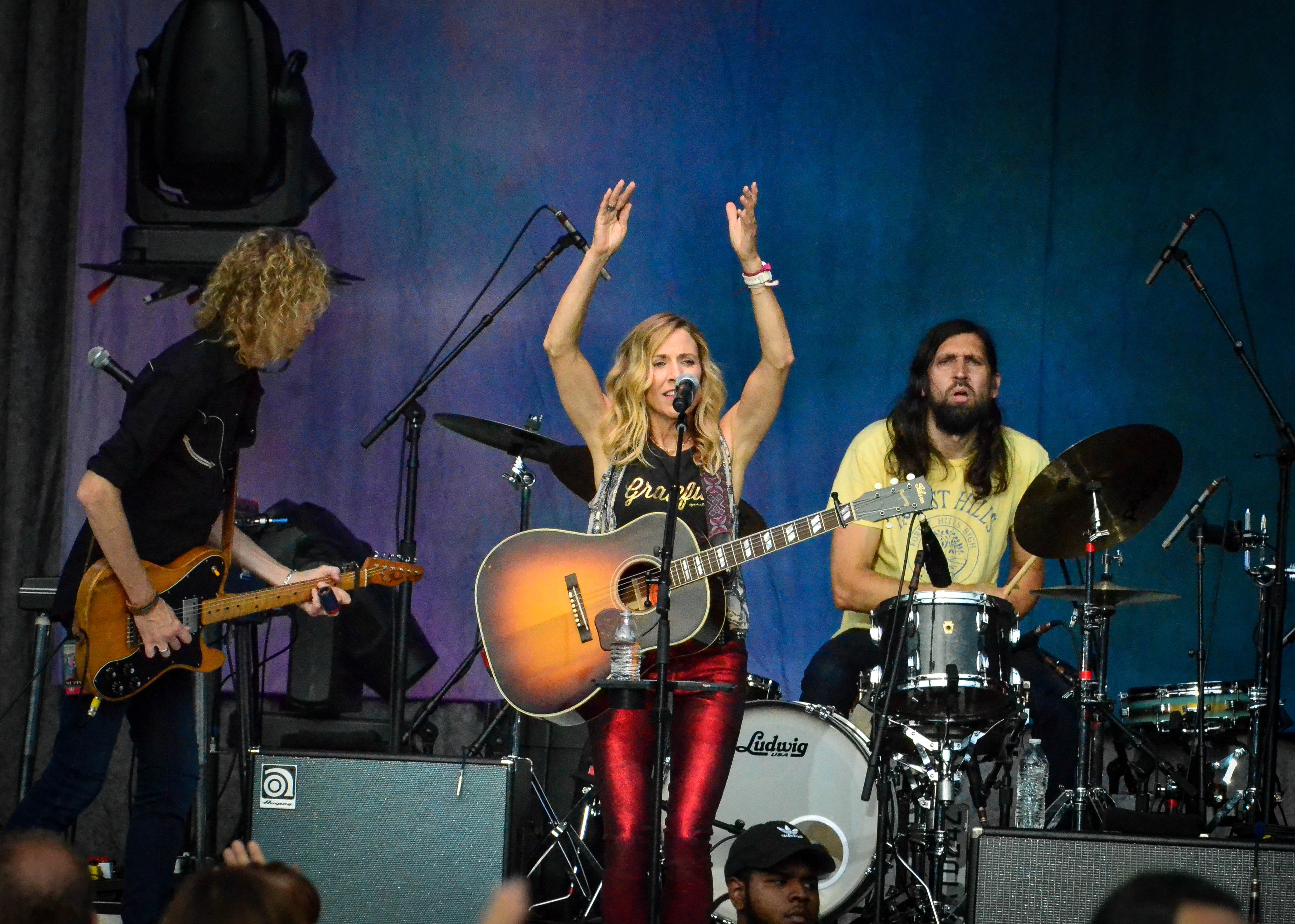Robert Plant with special guest Sheryl Crow at Forest Hills Stadium.