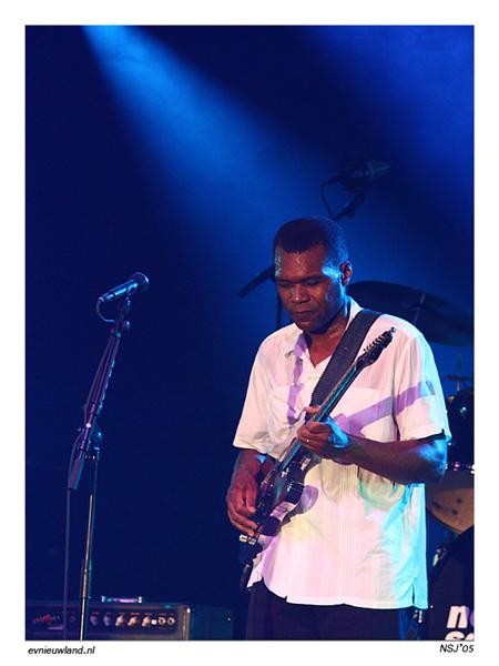 Robert Cray Concentrated