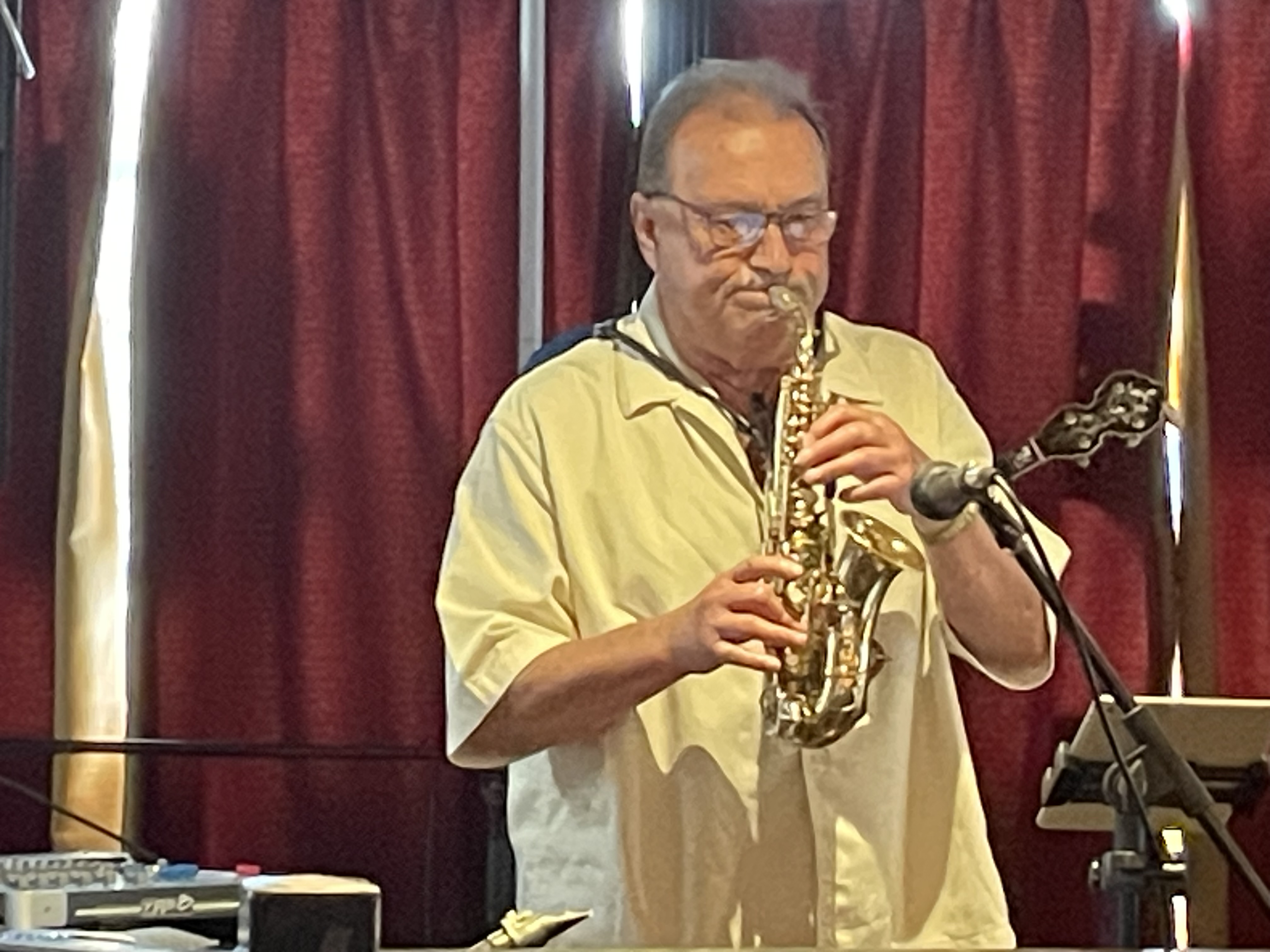 Untitled Jazz Photo — jazz photo by Kenneth Foster | All About Jazz