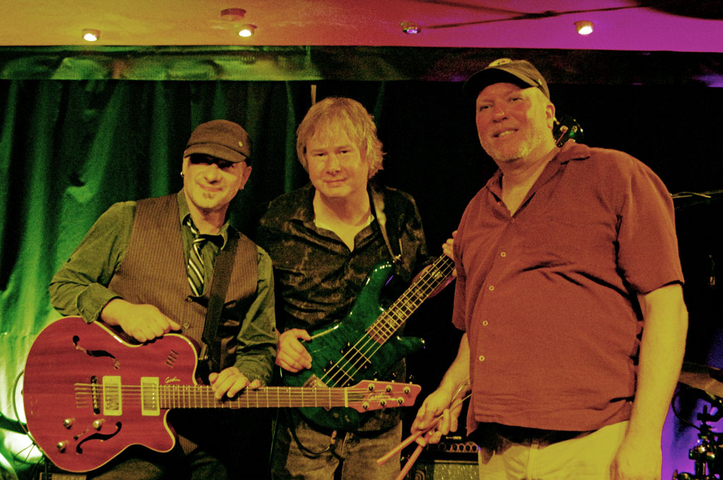 B D Lenz Trio plus Guest