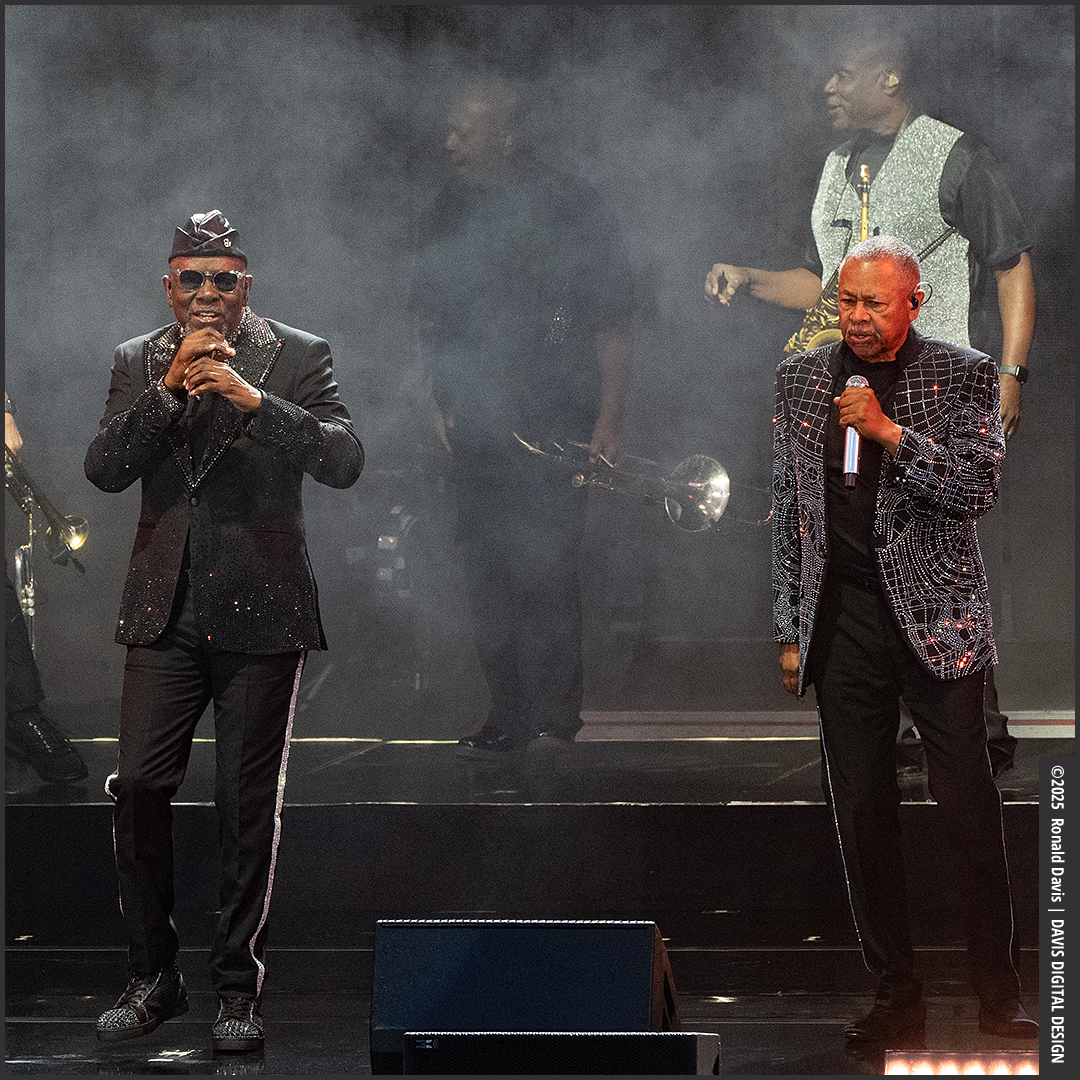 Earth, Wind & Fire