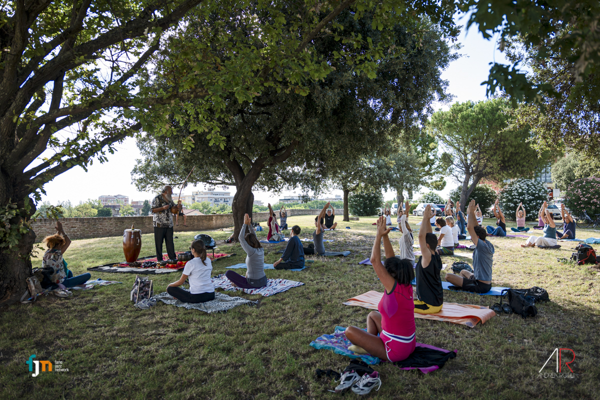 Yoga & Jazz Experience with Peppe Consolmagno