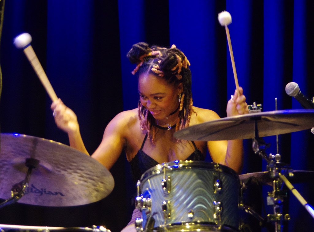 Romarna Campbell Trio