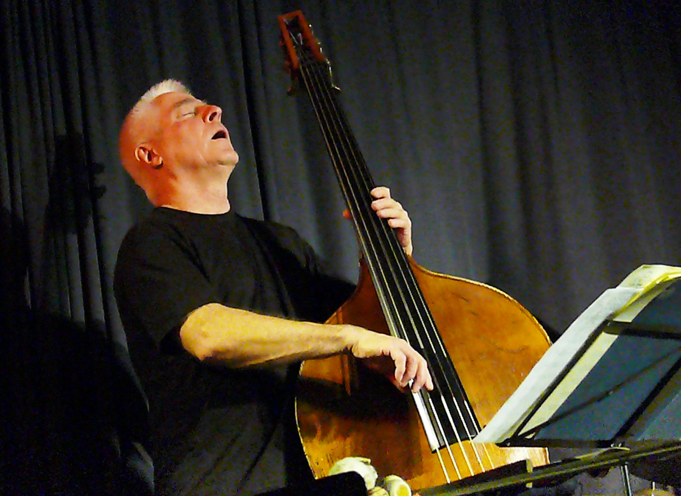 Barry guy at dachau kultur-schranne in october 2013