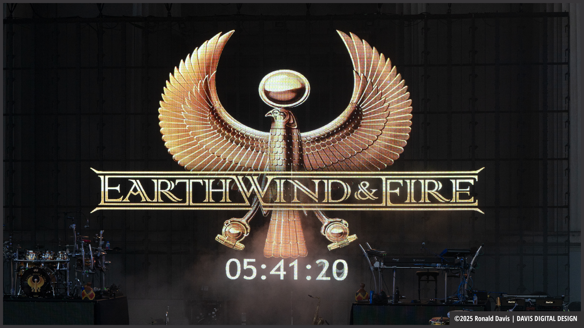 Earth, Wind & Fire