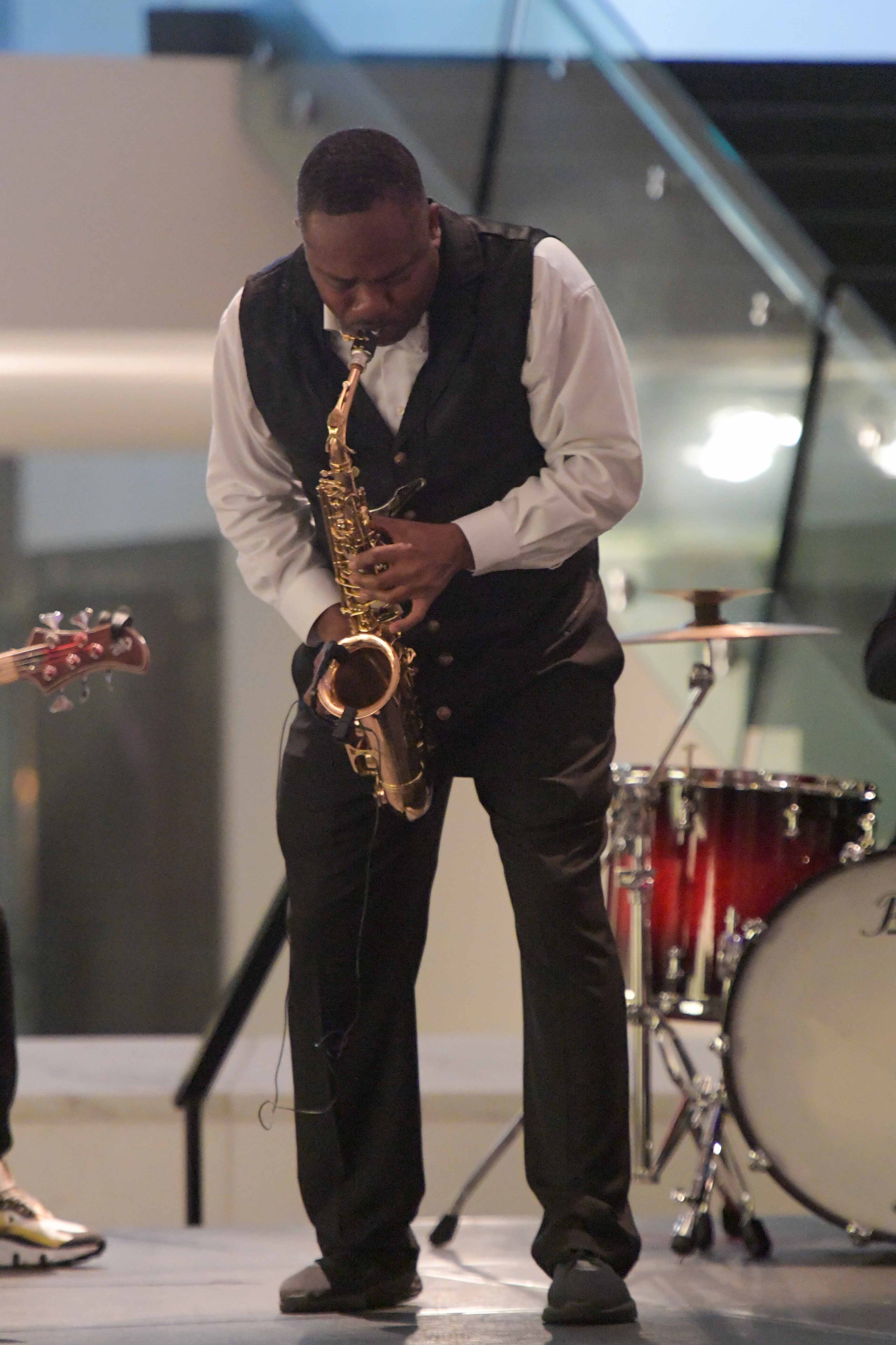 Marcus Click - tenor