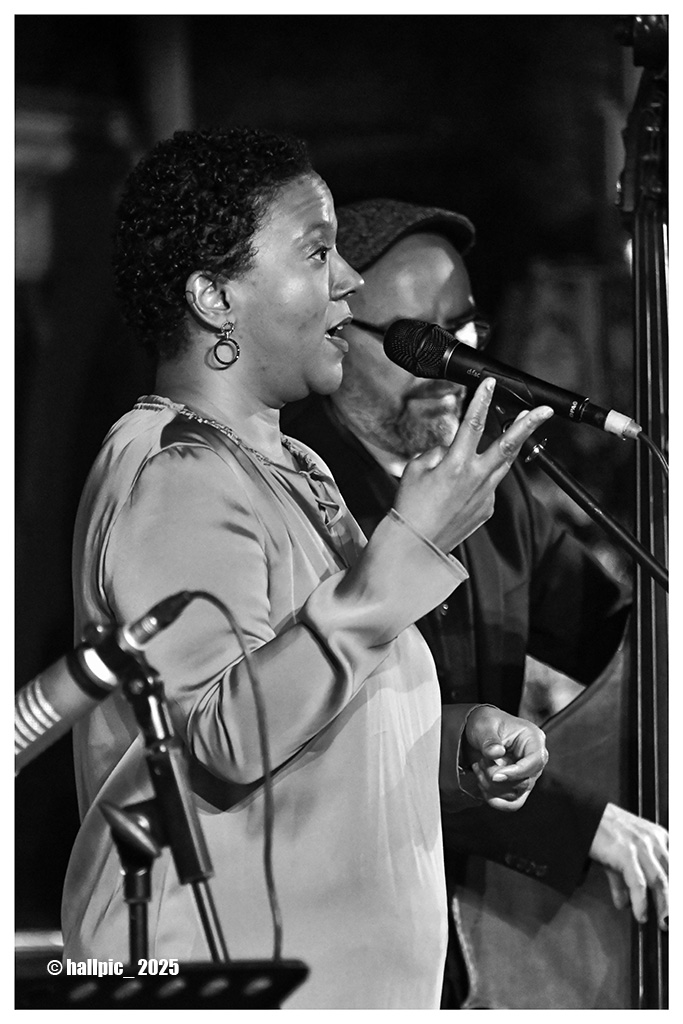 Indra Rios-Moore live in Napoli, Dec. 29, 2025 