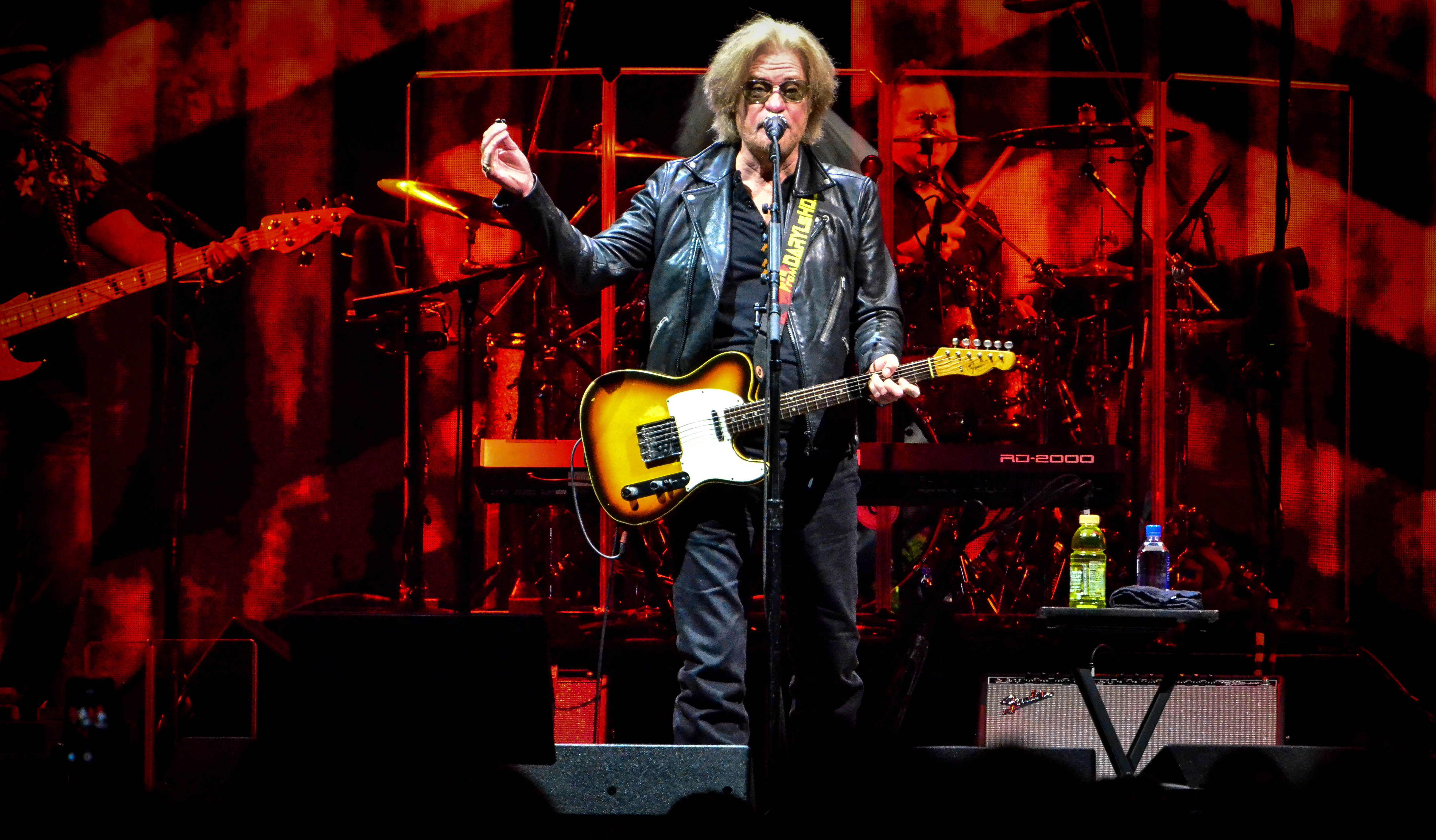 Hall & Oates with Train at Madison Square Garden in NYC.