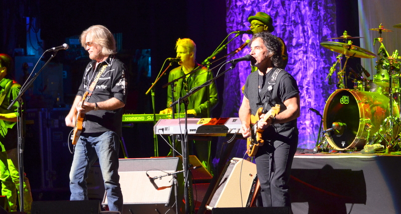 Hall & oates , nyc, beacon theatre, 9-23-2013