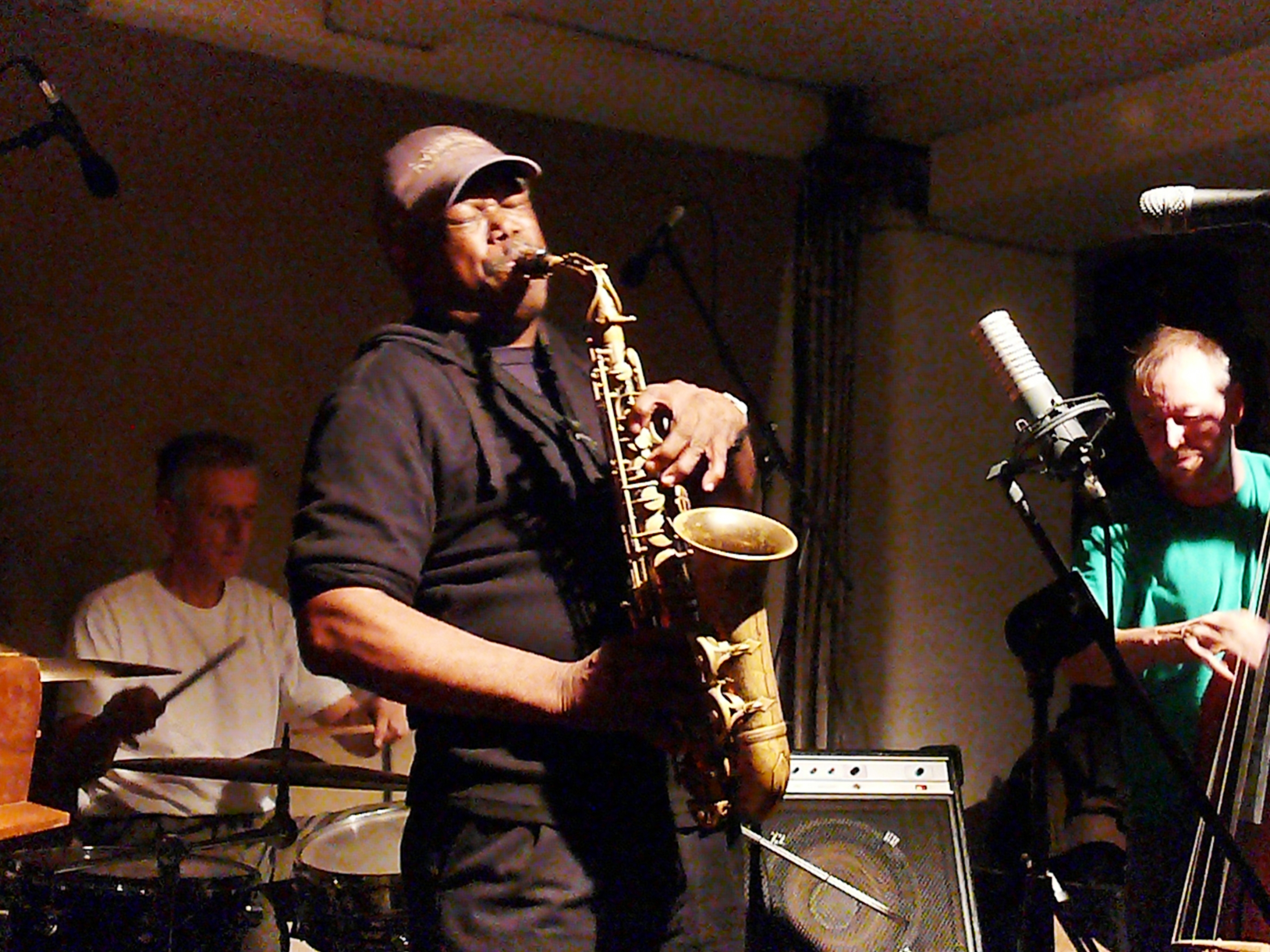 Steve Noble, Joe McPhee and John Edwards at Cafe Oto, London, October 2011