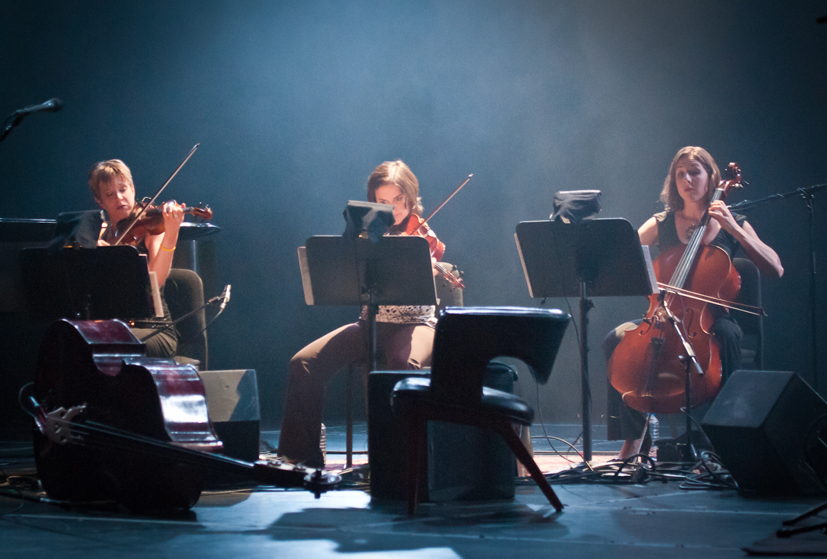 Sara Caswell, Lola Martin and Jody Redhage with the Esperanza Spalding Chamber Society at the Montreal International Jazz Festival 2011