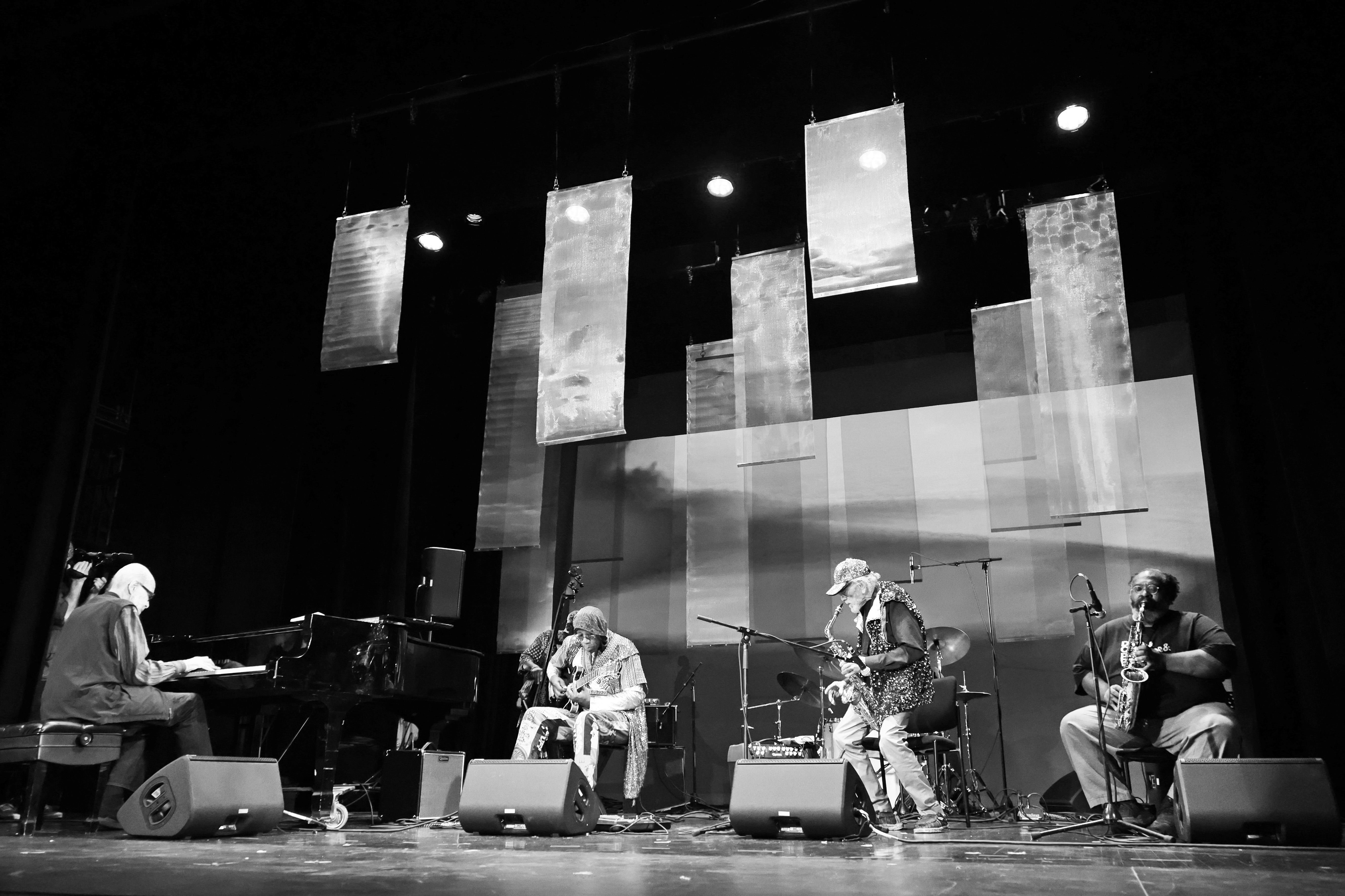 Marshall Allen & The Cosmic Future All Stars — jazz photo by Luciano Rossetti | All About Jazz