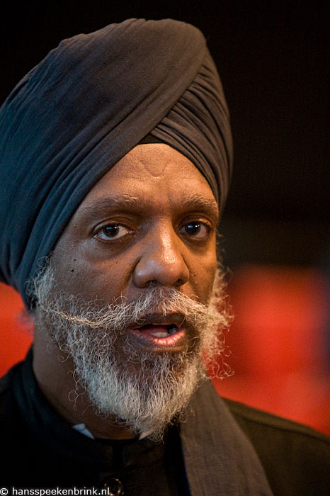 Dr. Lonnie Smith