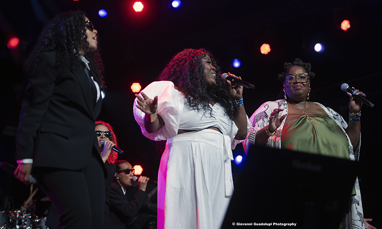 Berget Lewis and Shirma Rouse