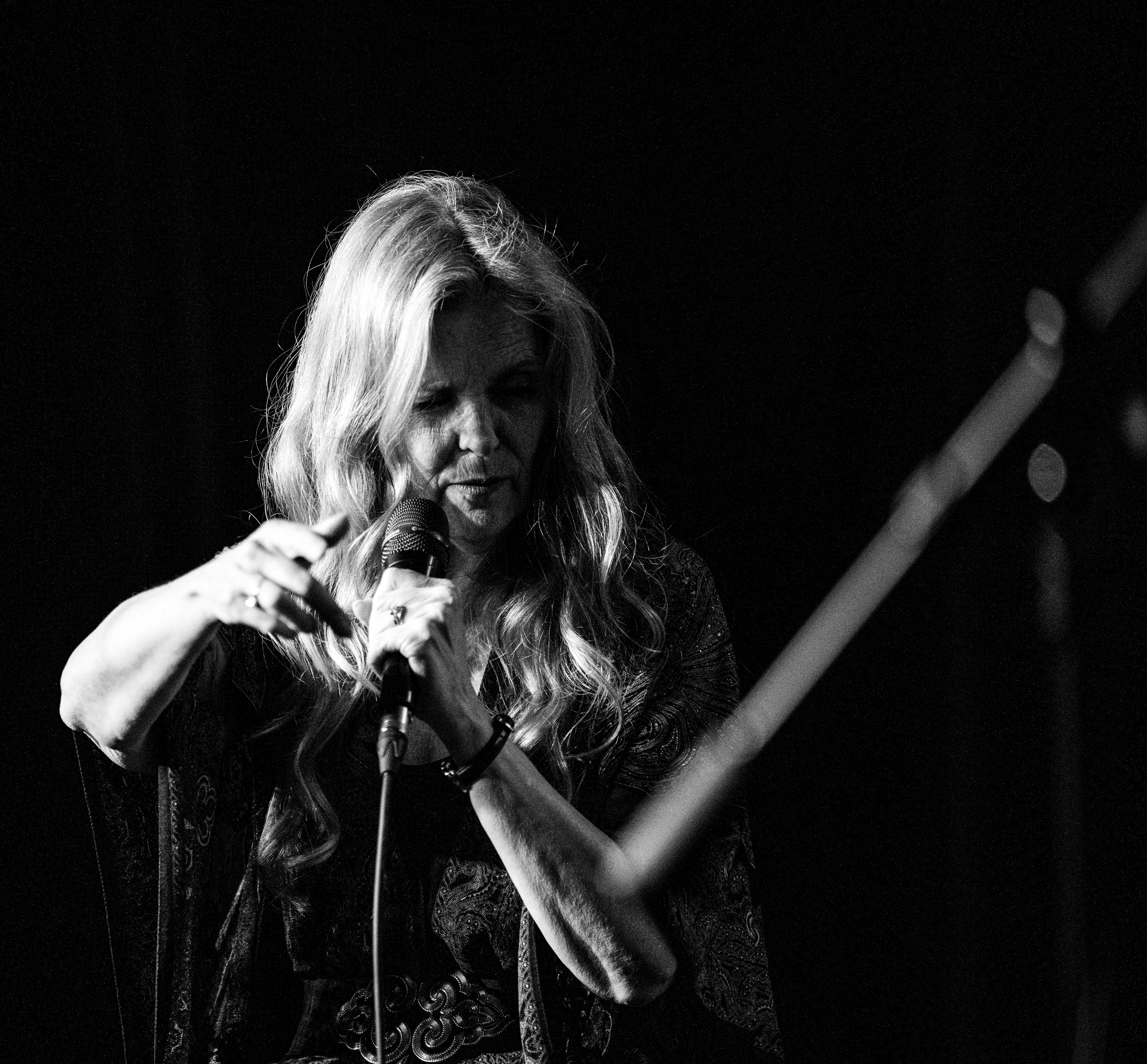 Tierney Sutton with the Jae Sinnett Trio