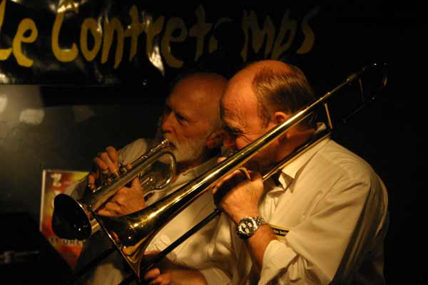 H. Deluz and a. Verdier "Geneva Traditional Jazz 6tet" at le Contretemps, Geneva, Switzerland, 2004