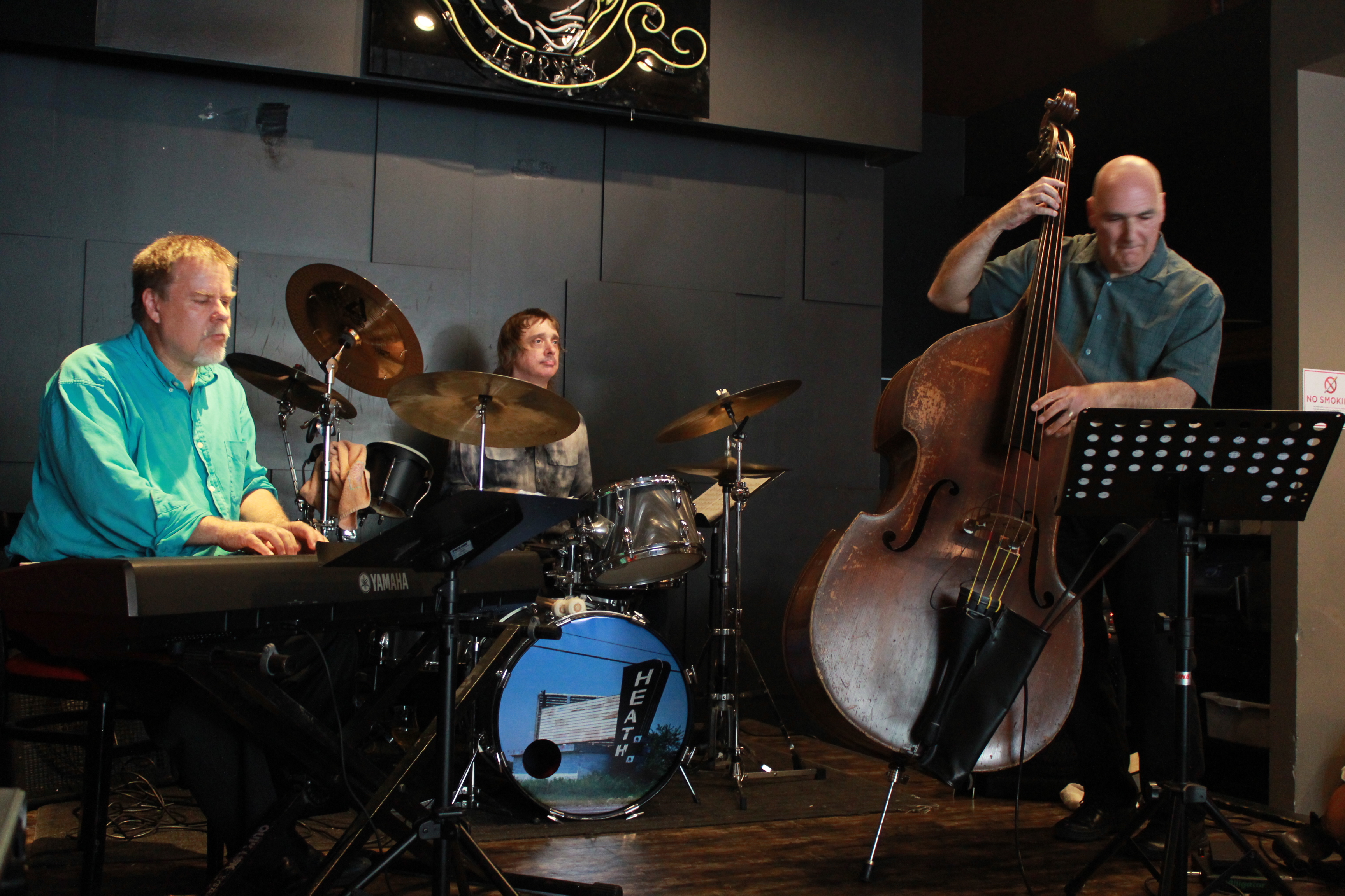 Jazz From Planet Flippo Trio At  Mariano's Orland Park