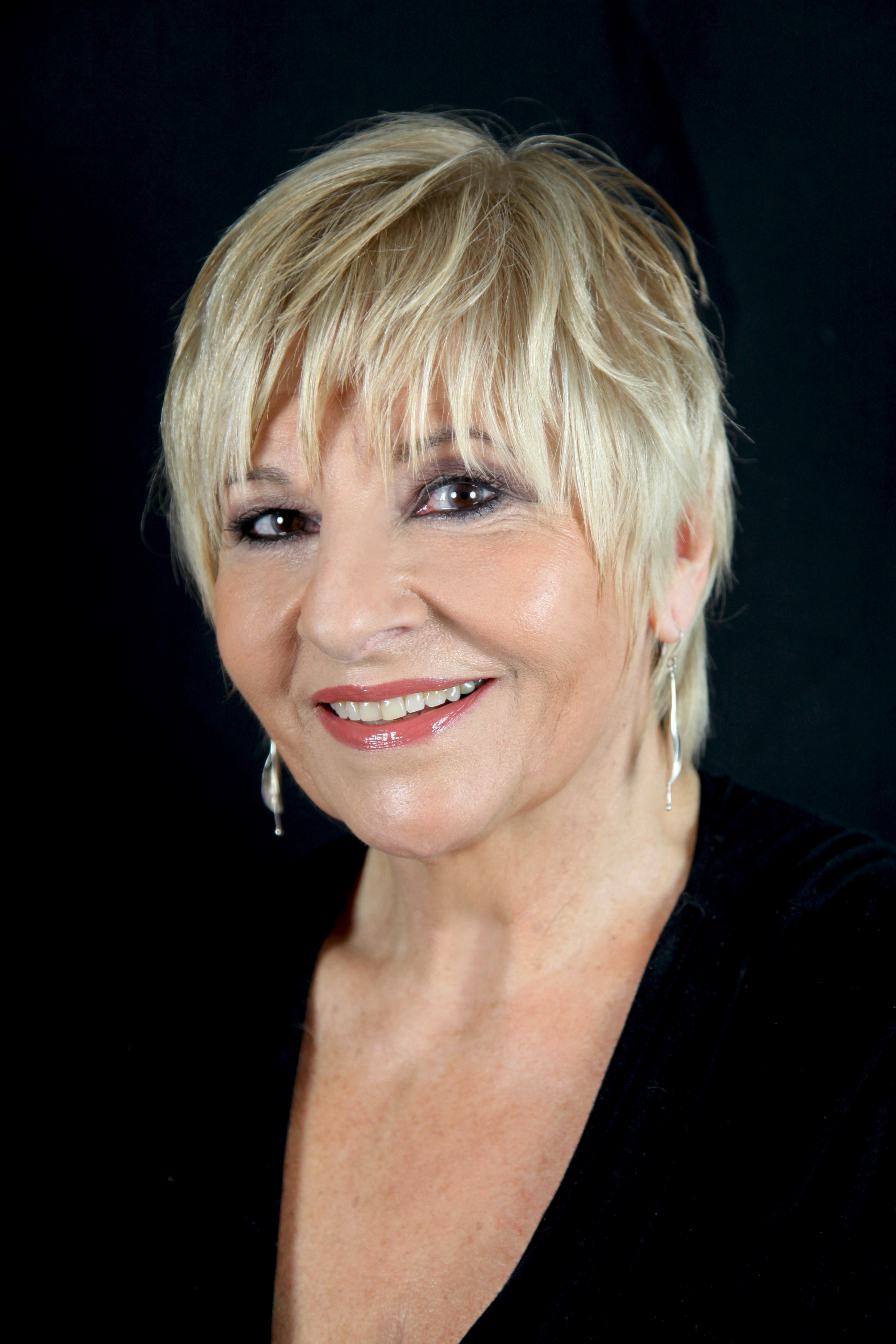 Helen Theophanous Presents "summer Jazz" On The Sunday Lunchtime Session
