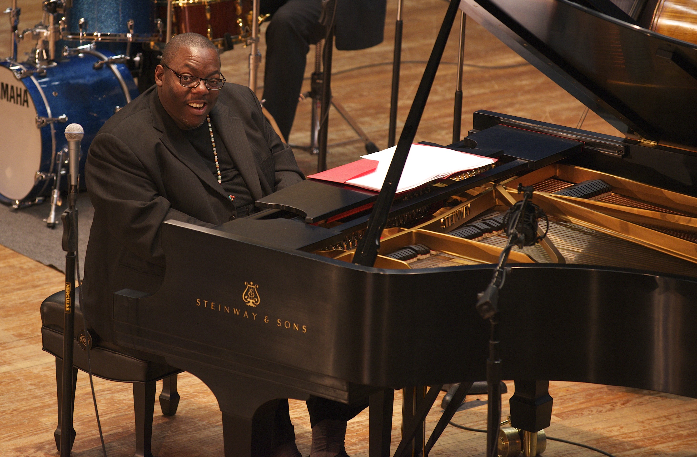 Cyrus chestnut