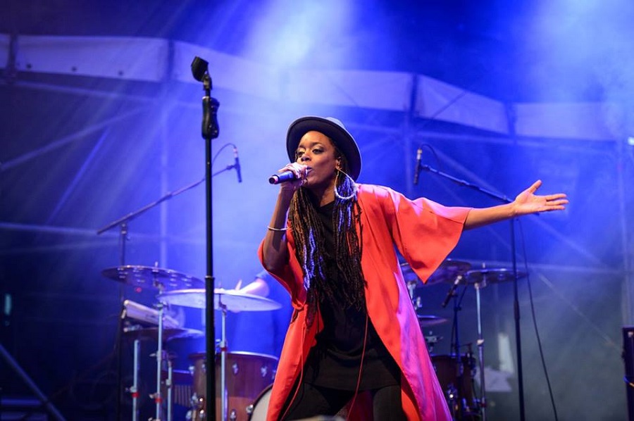 Aku Naru, Am Helgen, Elbjazz 2017