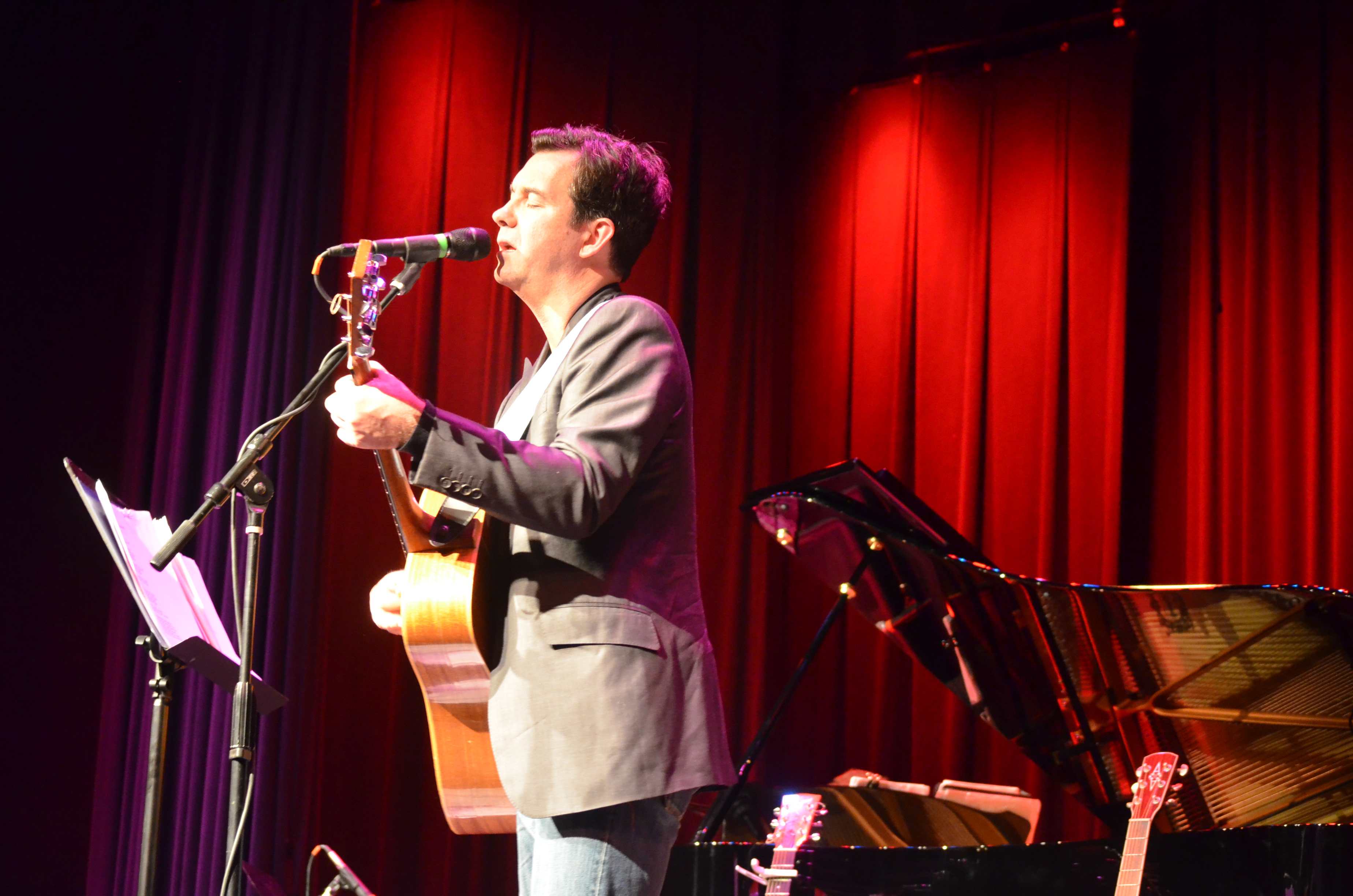 Duncan Sheik, the Boulton Center for Performing Arts, Bayshore, NY, 12-9-11