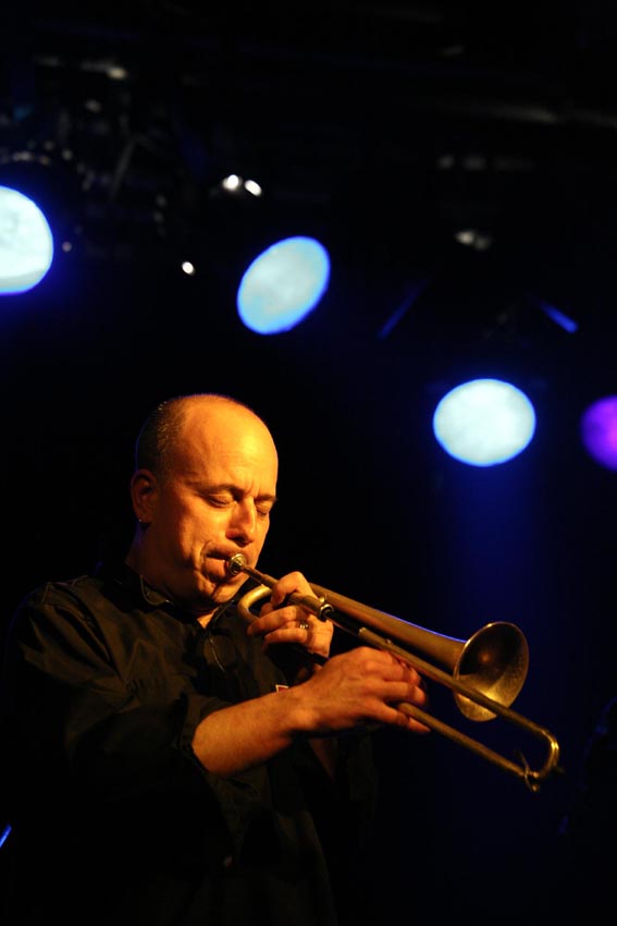 Steven Bernstein with His 'Diaspora Hollywood' Dolans, Limerick, May 2006