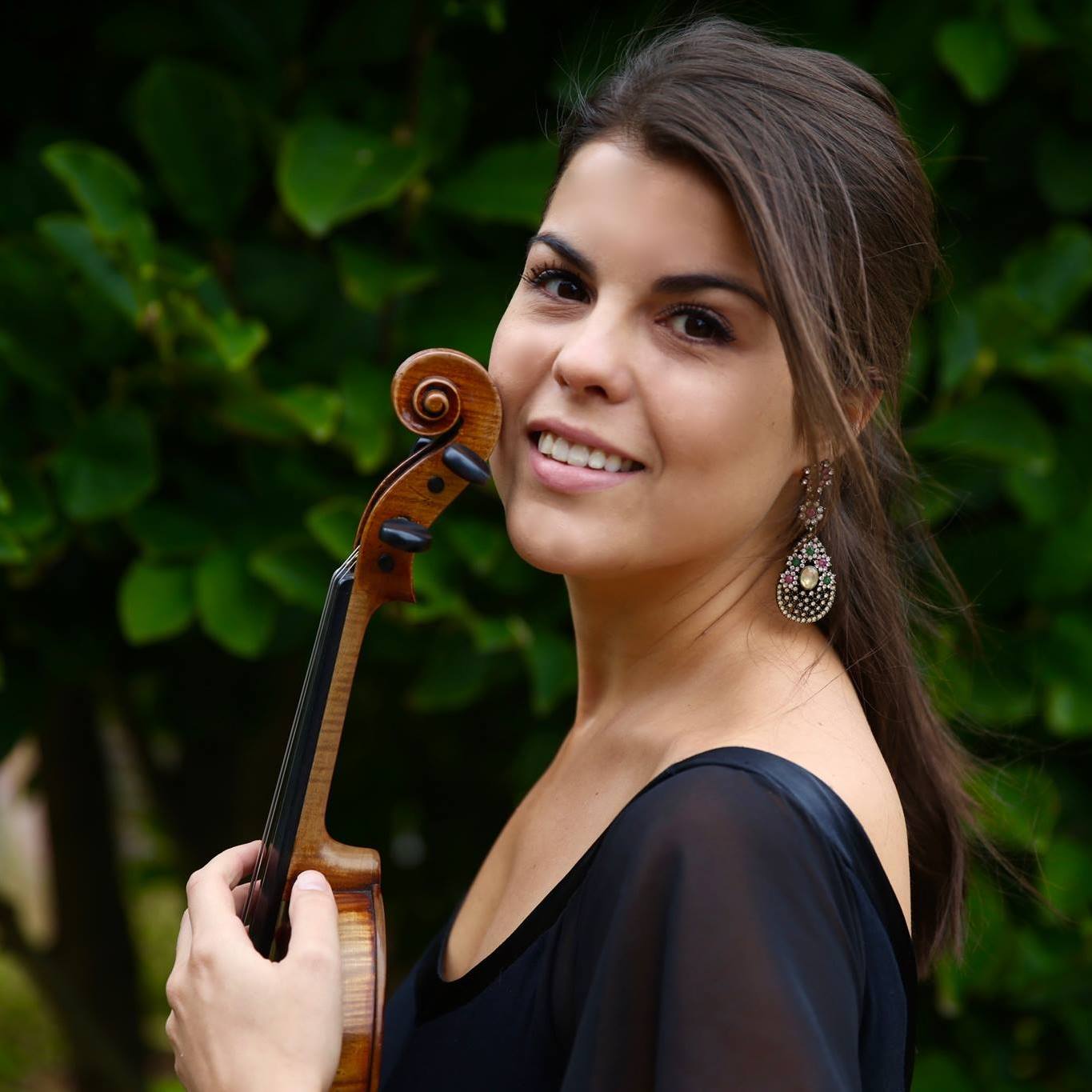 Julia Bomfim